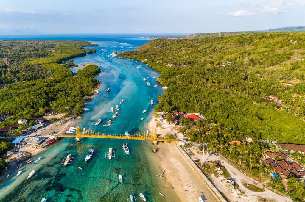 lembongan_yellow_bridge